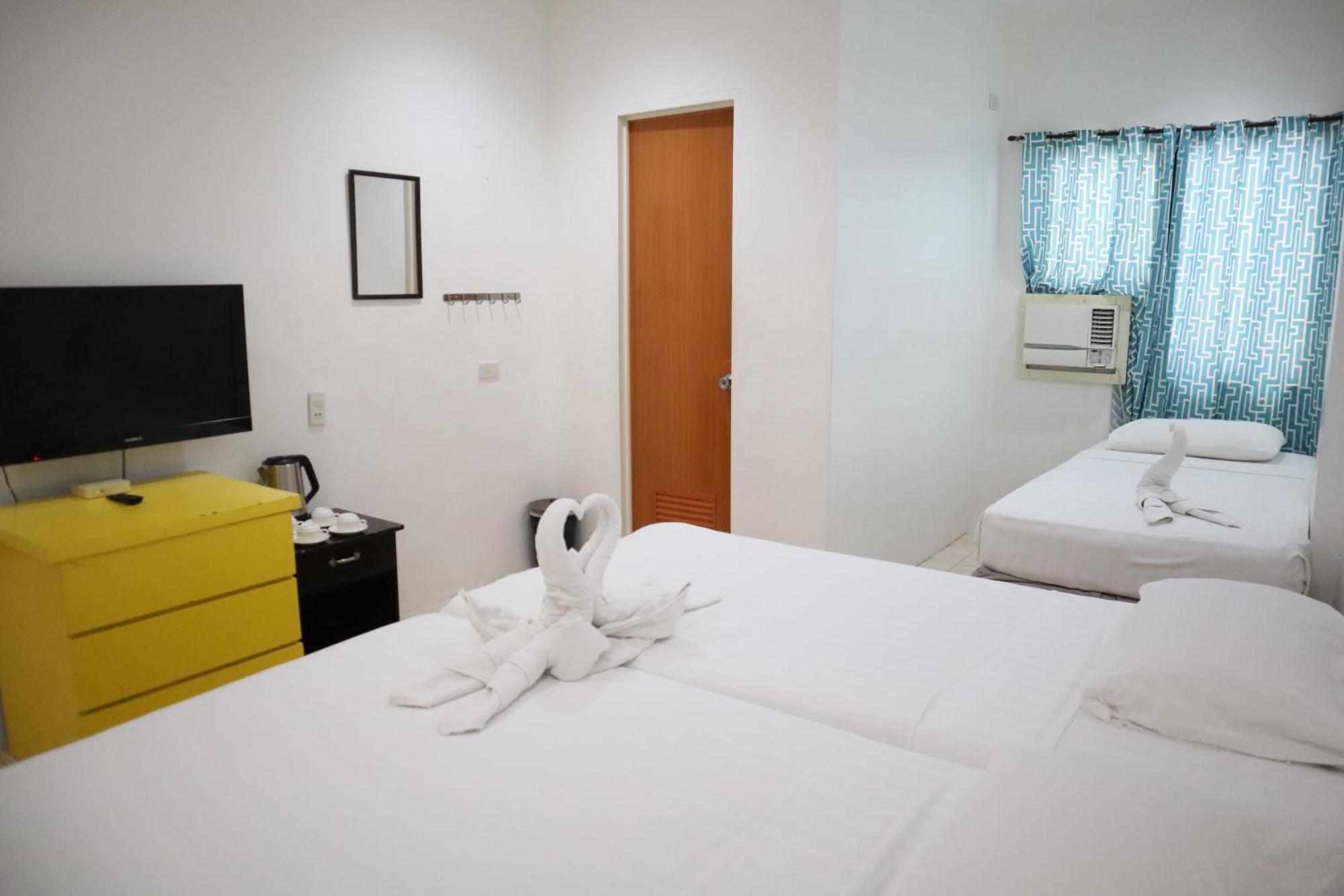Island Inn Balabag  Экстерьер фото